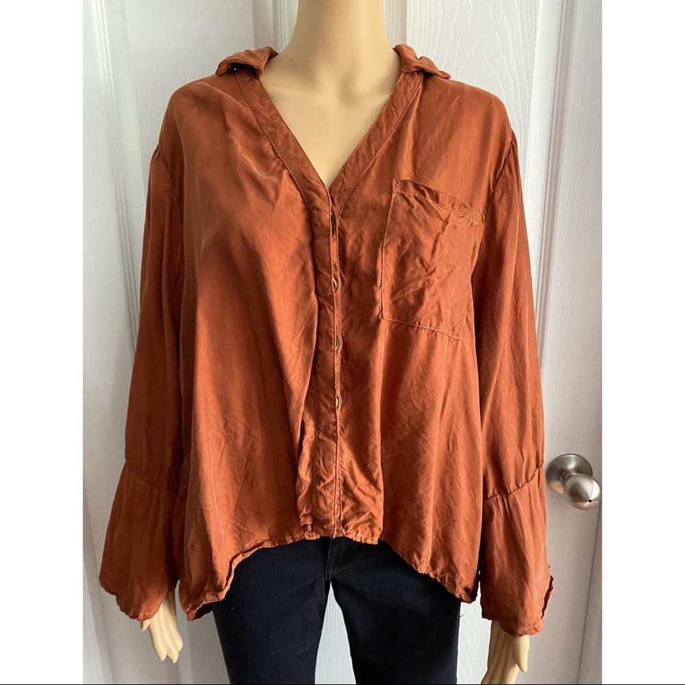 SANCIA oversized blouse